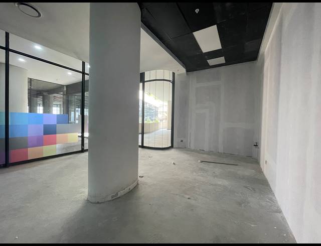 51M² OFFICE TO LET IN SANDTON CENTRAL